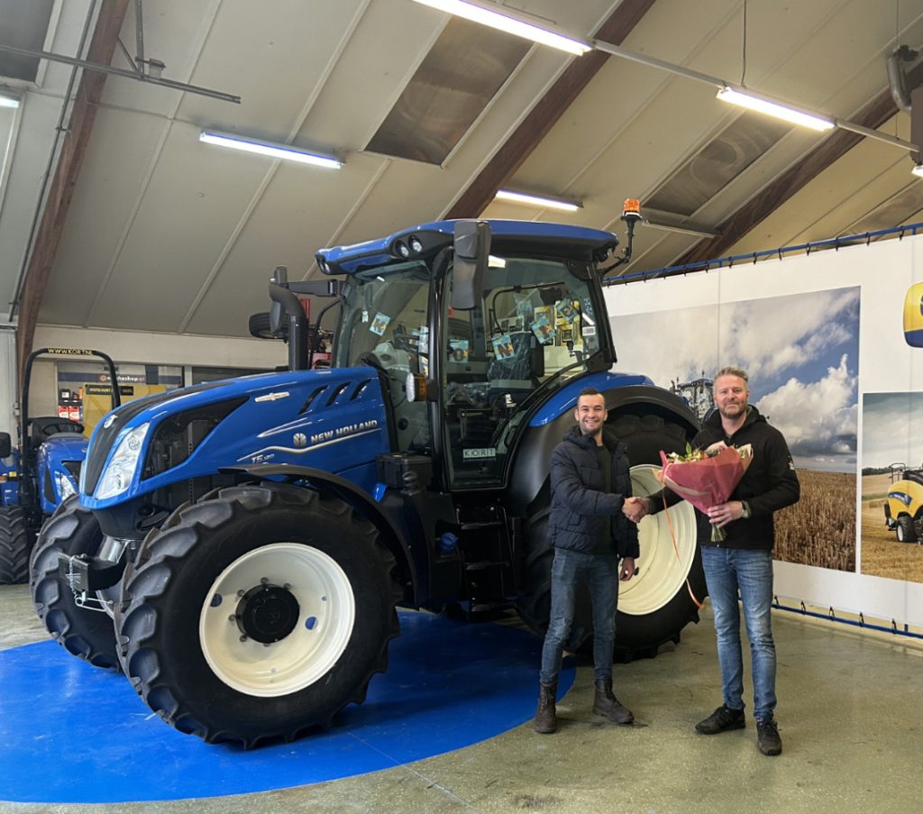 New Holland T5.120 voor Klonie